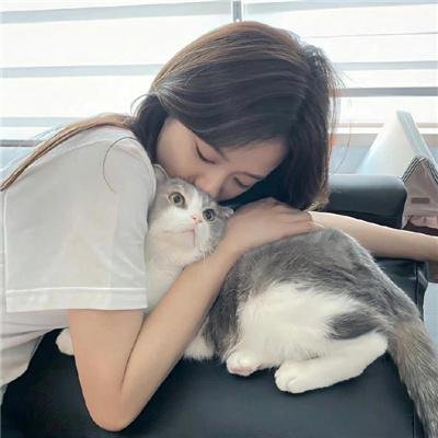 男校女生